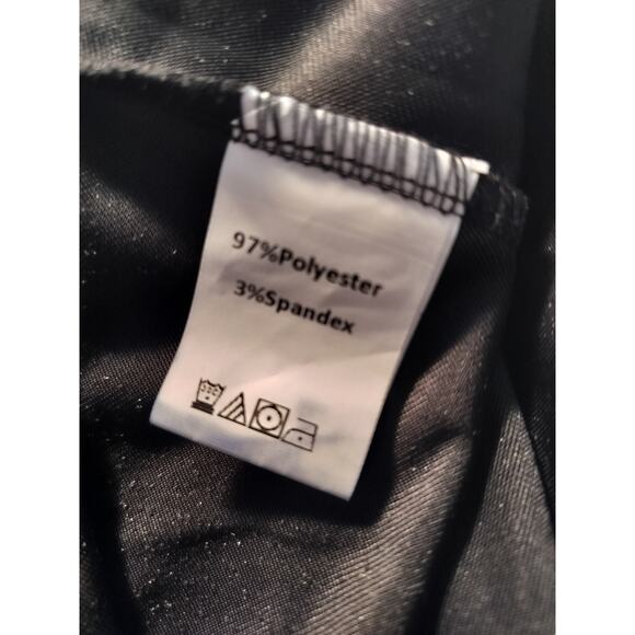 3431) Giking Black Velvet Off shoulder Goth Maxi Dress Size Medium - Picture 7 of 8